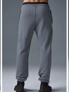 ALO Yoga Chill Vintage Wash Sweatpants Mens